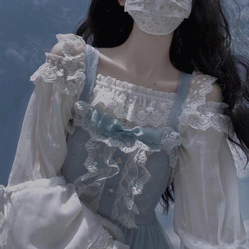 蜜蜂酿蜜
